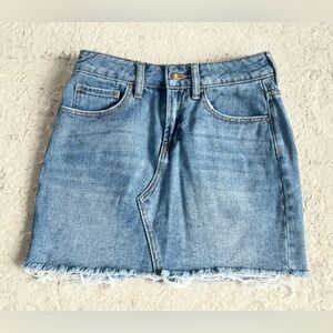 Pacsun Denim Jean Skirt Women’s Size 24 Distressed Cutoff Y2K 2000s Hipster